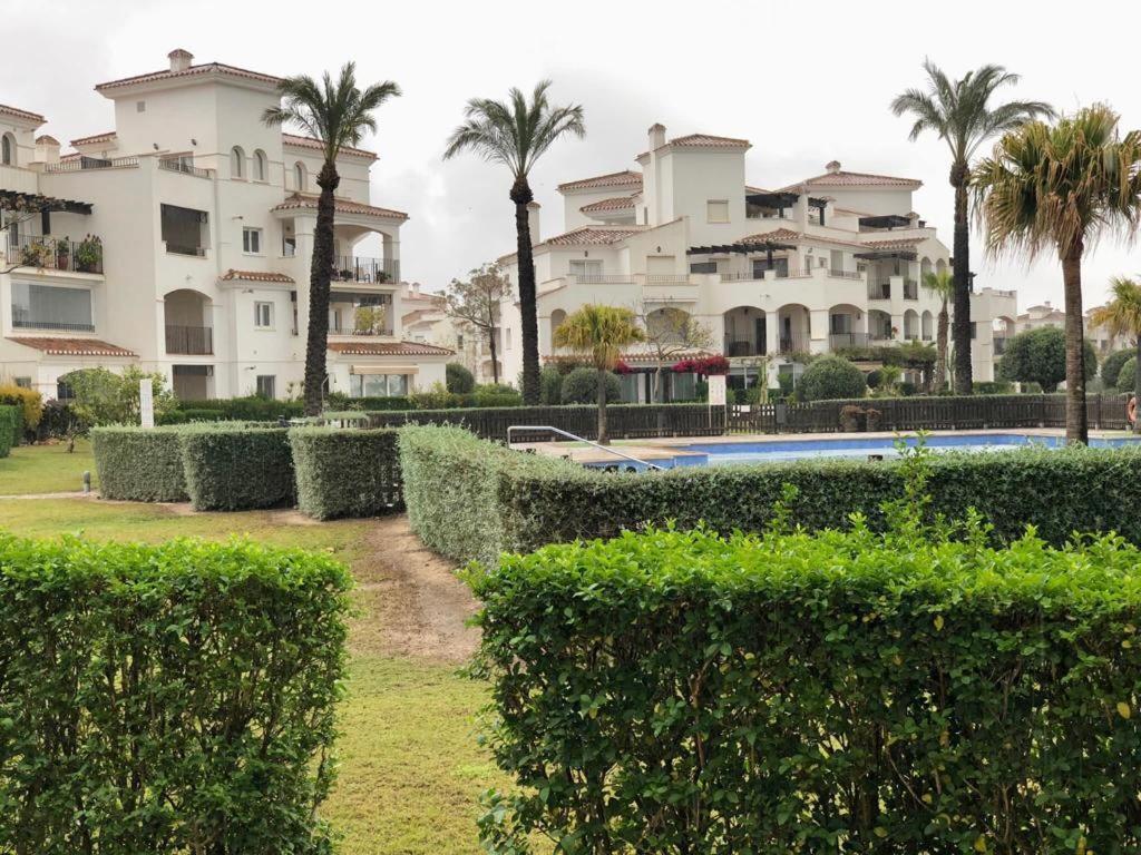 Villa Life . Precioso Bajo Frente Piscina Sucina Bagian luar foto